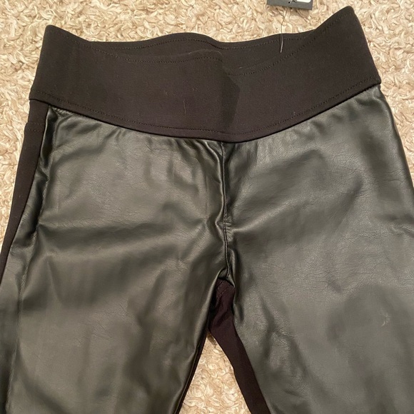 Size 0 Club Monaco two tone stretch pants/tights. - Picture 6 of 9